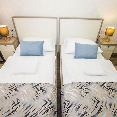 Jarja Panzio Hotel Hajdúszoboszló Екстериор снимка
